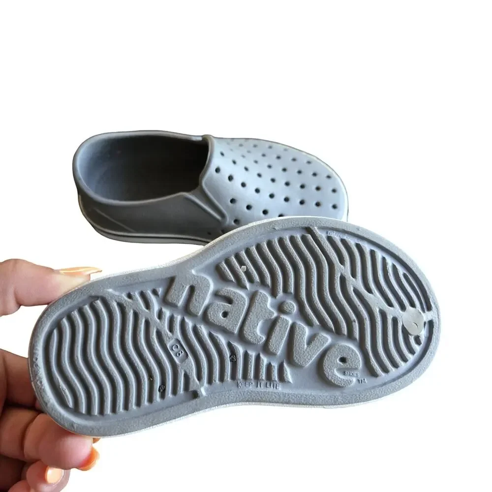 Native Jefferson Gray Slip-On Shoes Size: 8